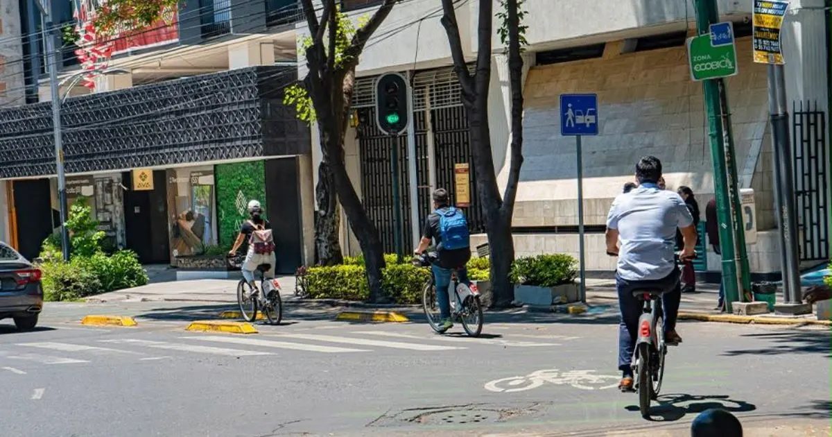 CDMX se propone rehabilitar y construir 248 km de ciclovías